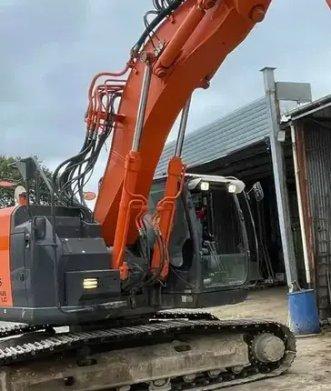 location de machines TP La Guerche-de-Bretagne-3