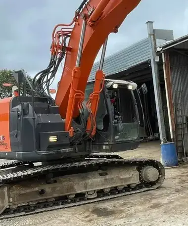 location de machines TP Martigné-Ferchaud-5
